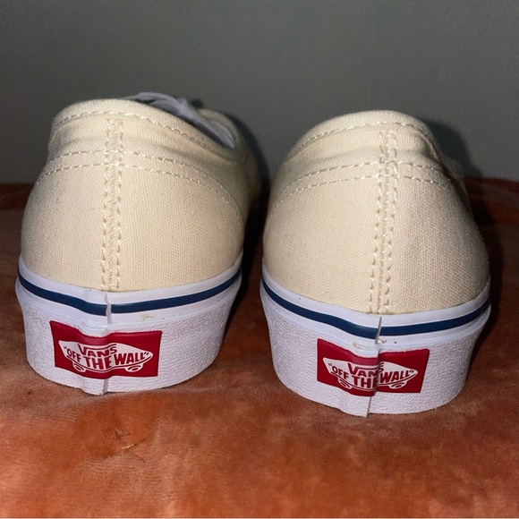 Vans White Canvas Sneakers men’s 5.5 women’s 7 - Picture 6 of 9